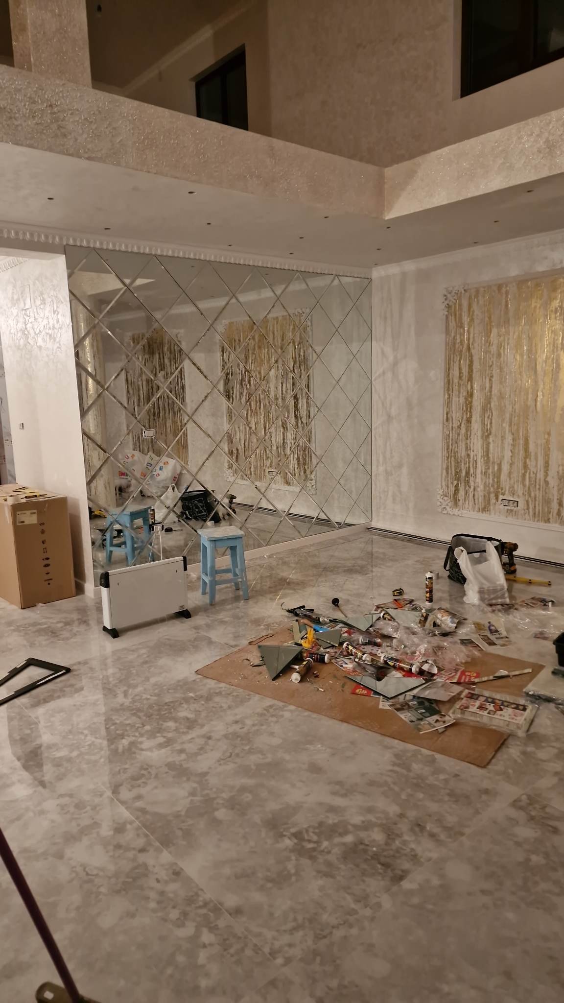 Ambient interior luminos și elegant